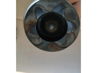 Поршень Land Rover Discovery 3 - LR3