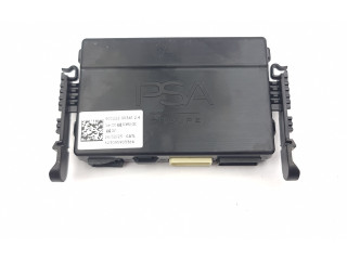 Sonstige Steuergeräte / Module 9847886880, 9847887380   Jeep Avenger