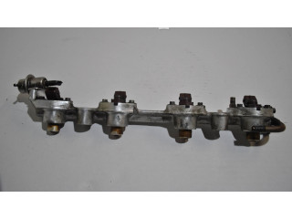 Топливная рампа 95XF9D280AB Ford Galaxy