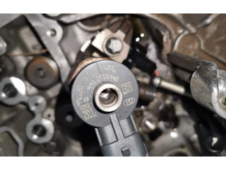 Форсунка 04455110566 Peugeot 2008 I