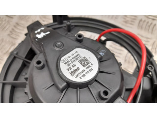 Вентилятор печки 3Q1819021C Audi Q3 F3