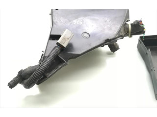 Pojistková skříňka MB702800B, MB502101B Subaru Legacy 2009