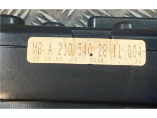 Панель приборов A2105402811, 110080063   Mercedes-Benz E AMG W210       
