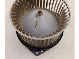 Вентилятор печки Mitsubishi L200