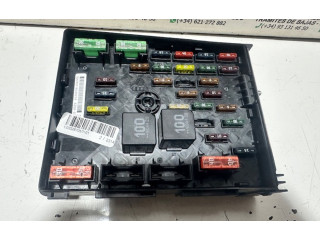 Блок предохранителей Audi Q3 8U