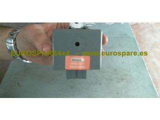 Блок предохранителей MB802358, ZUMBADOR   Mitsubishi Montero    