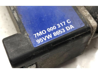 Pojistková skříňka Řídící jednotka BSM 7M0000317C Seat Alhambra (Mk1) 2000