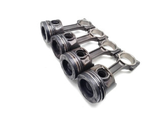 Píst K9K400 Nissan Note (E11) K9K400