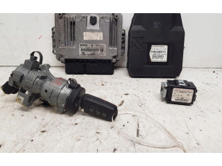 Комплект блоков управления 391402A011   Hyundai ix20