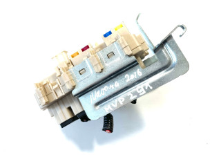 Блок предохранителей 252307990A, 4KJ0A Nissan Navara D23