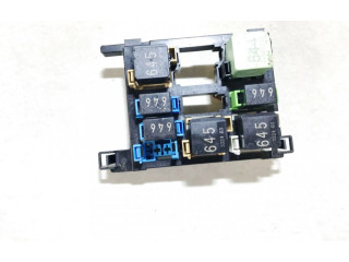 Pojistková skříňka 7n0937503 Volkswagen Caddy 2014