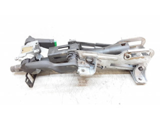 Ось рулевого колеса