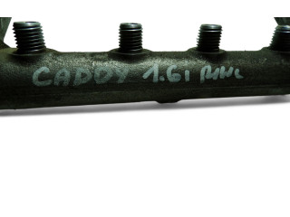 Vstřikovací lišta 03L130089B, 03L906054A Volkswagen Caddy CAY