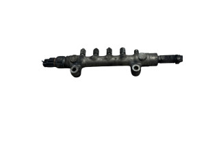 Магистральная трубка топлива