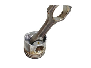 Píst BMW 5 F10 F11 N57D30B