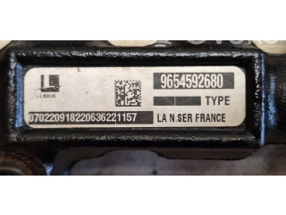 Топливная рампа 9654592680   Citroen C2  