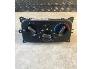 Блок управления климат-контролем P55037533AC Jeep Cherokee III KJ