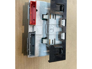 Дисплей    8200028364A   Renault Clio II