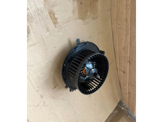 Вентилятор печки 5WB819021A Volkswagen Golf VIII