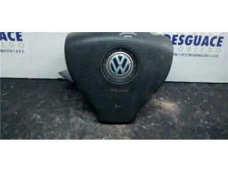 Подушка безопасности водителя    Volkswagen Caddy