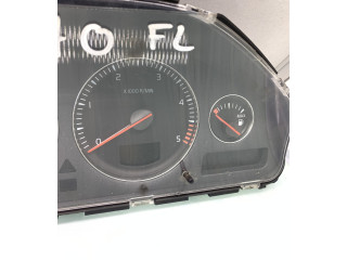 Панель приборов 30682287   Volvo V70       