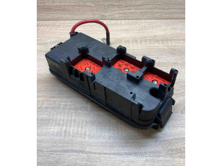 Pojistková skříňka 13172979, 519067201 Opel Vectra C 2002