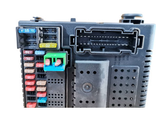 Блок предохранителей 30728539, 12243769   Volvo XC90    