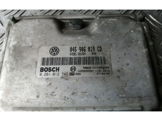 Блок управления двигателя 045906019CD, 0281012749   Skoda Fabia Mk2 (5J)