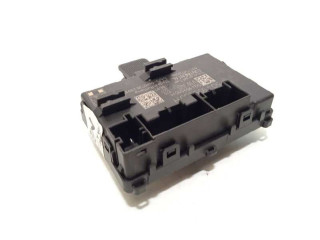 Блок комфорта 5Q4959595H Skoda Octavia Mk4