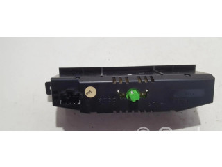 Дисплей MR114346 Mitsubishi Carisma