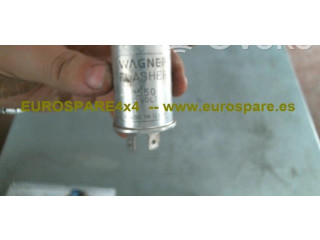 Pojistková skříňka Nissan Navara D22 2001