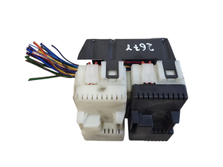 Блок предохранителей 6G9T14A301CB Ford Galaxy