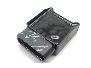 Блок управления топливного насоса 5Q0906093B, 060223 Audi A1