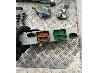 Řídící jednotka 30785100, 0281012765 Volvo S80 2007