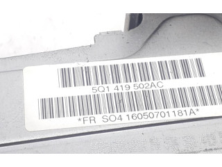 Руль Volkswagen Golf Sportsvan 2014 - 2020 года 5Q1419502AC