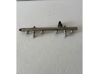 Топливная рампа 06K133317AB, 2142120596 Audi Q3 F3 для двигателя DSN