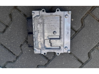 Блок управления двигателя 32242005   Volvo XC60