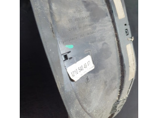 Přístrojová deska Mercedes-Benz E W210 2000 A2105404947, 88311256