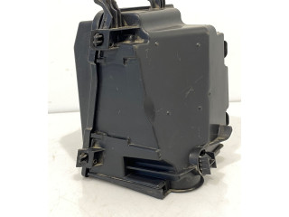 Pojistková skříňka 9804681980 Toyota Proace 2017