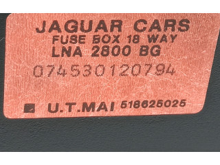 Блок предохранителей LNA2800BG, 074530120794 Jaguar XJ X300