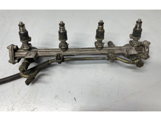 Vstřikovací lišta 110780745 Mercedes-Benz E W210