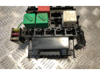 Блок предохранителей 94FG14A073AA, 94FG14A074AB Ford Fiesta