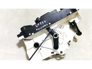 Блок управления климат-контролем Mitsubishi Carisma