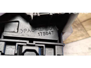 Ручка стеклоочистителей 173647   Pontiac Vibe