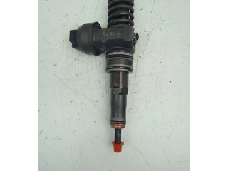 Форсунка 038130073AG Skoda Octavia Mk2 (1Z)