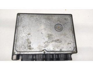 Řídící jednotka 7700853300, 7700742096   Renault 25 1994