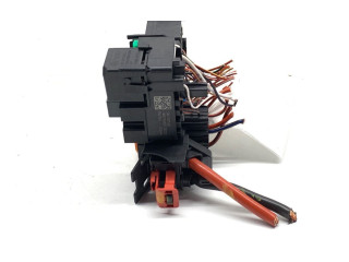 Блок предохранителей 5WA937615 Skoda Octavia Mk4