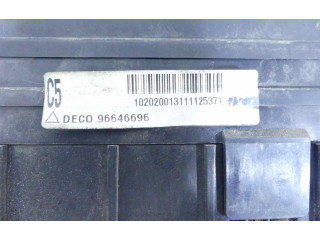 Блок предохранителей  96646696, IMPRK1067625   Chevrolet Epica    