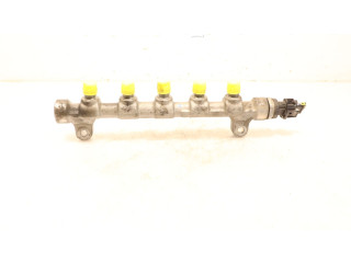 Топливная рампа 0445214181 KIA Ceed