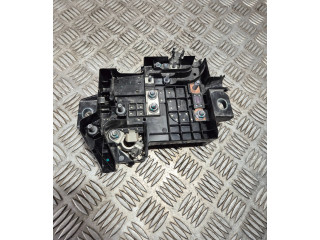 Блок предохранителей 32359306 Volvo XC40